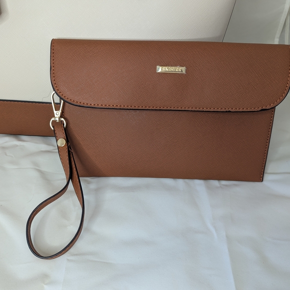 Elegant White and Tan Tote Set - Picture 3 of 7